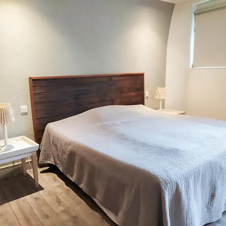 Living-in-history: Meister Carl