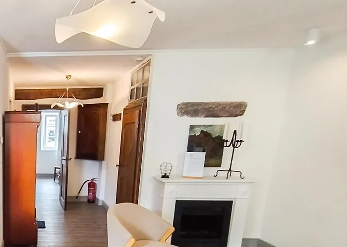 Apartment Living-in-history: Meister Carl *